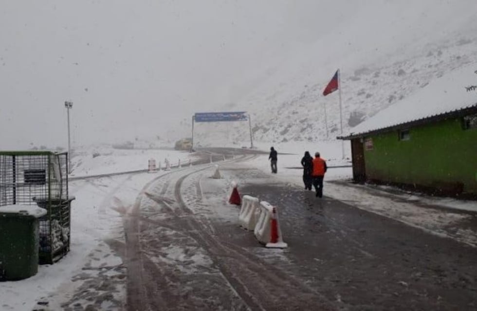 ¡Alerta! Frío, lluvioso en Las Cuevas y nieve en el Paso Libertador