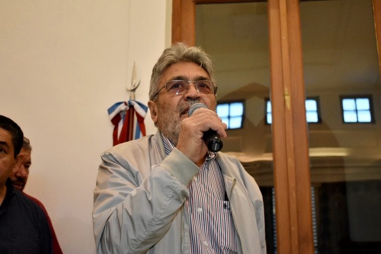 Pihen salió a rechazar el pago del medio aguinaldo en cuotas