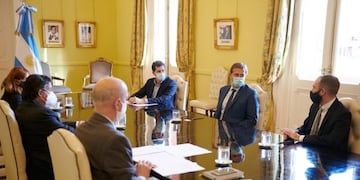 Rodolfo Suarez buenos aires wado de pedro