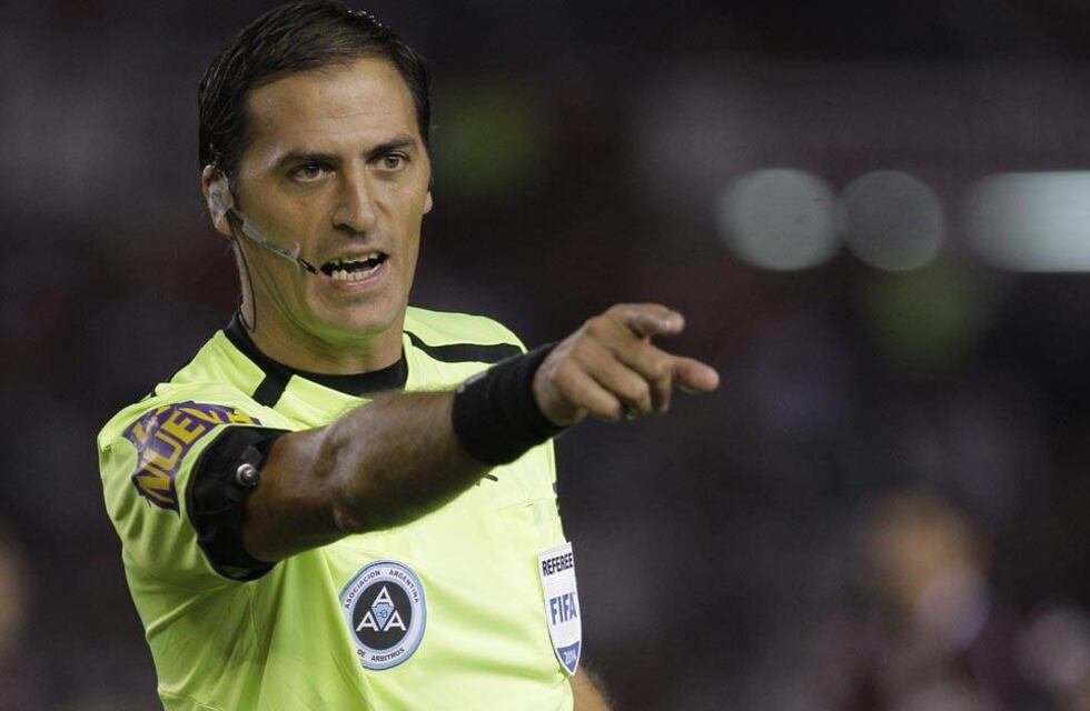 Mauro Vigliano sobre el penal en Racing vs Independiente: “Me equivoqué”