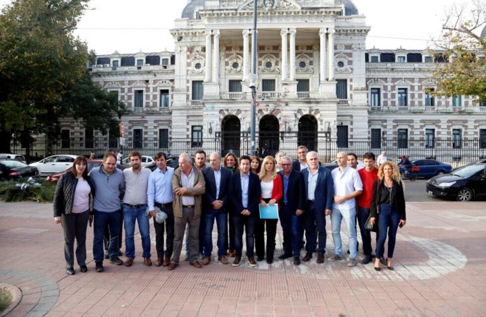 Intendentes del PJ reclamaron más fondos a Vidal