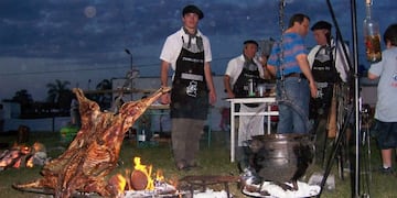 Cordero a la estaca - Oro verde (archivo)\nCrédito: web