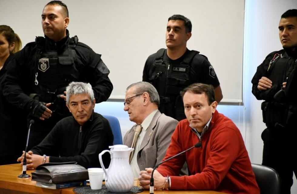 Tomala vos: la causa por el ataque al comisario Valdés vuelve a Rosario