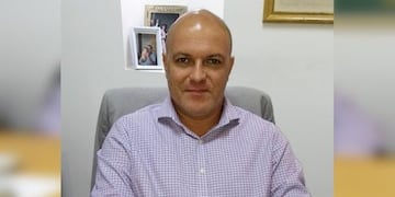 Dr\u002E Carlos Strasorier