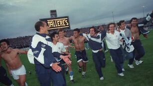 A 25 años de un festejo inolvidable, Talleres y su homenaje a los ganadores de la final con Belgrano (La Voz archivo).