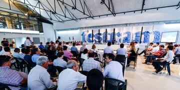 Reunión de delegados de Festram\u002E