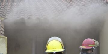 Incendio de vivienda barrio 27 de Septiembre