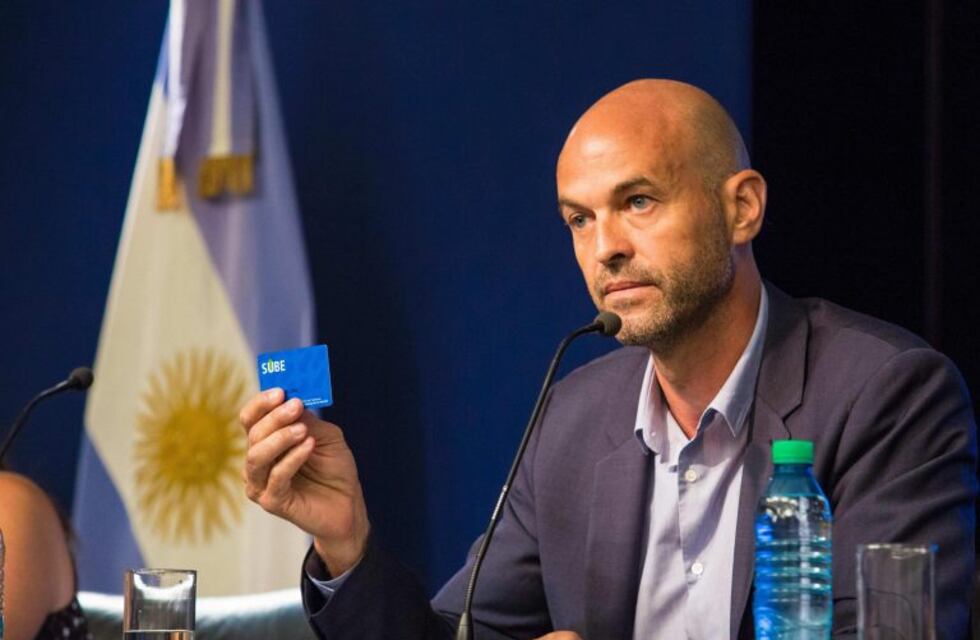 Dietrich estimó en $ 90.000 millones los subsidios al transporte