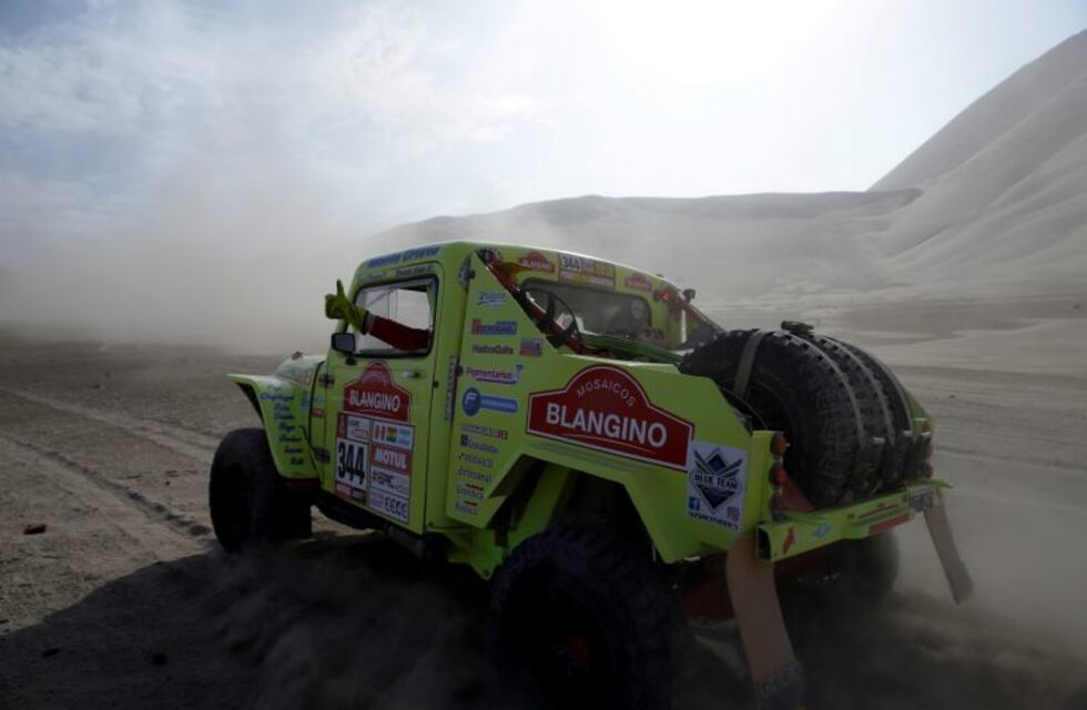 Fanáticos del 'Rastrojero', felices por su participación en el Dakar