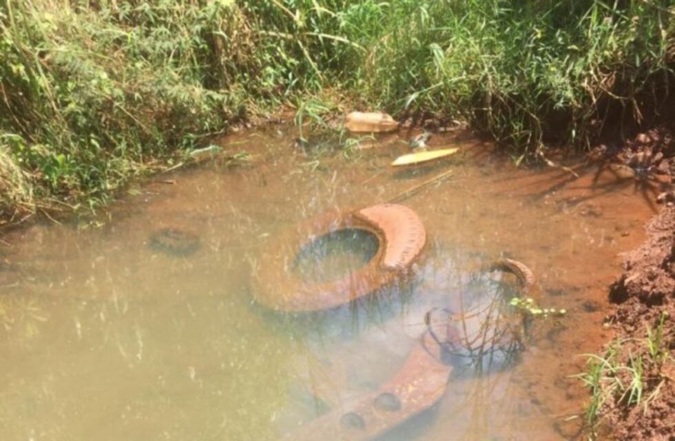 Vecinos reiteran sus quejas por basura y mal olor