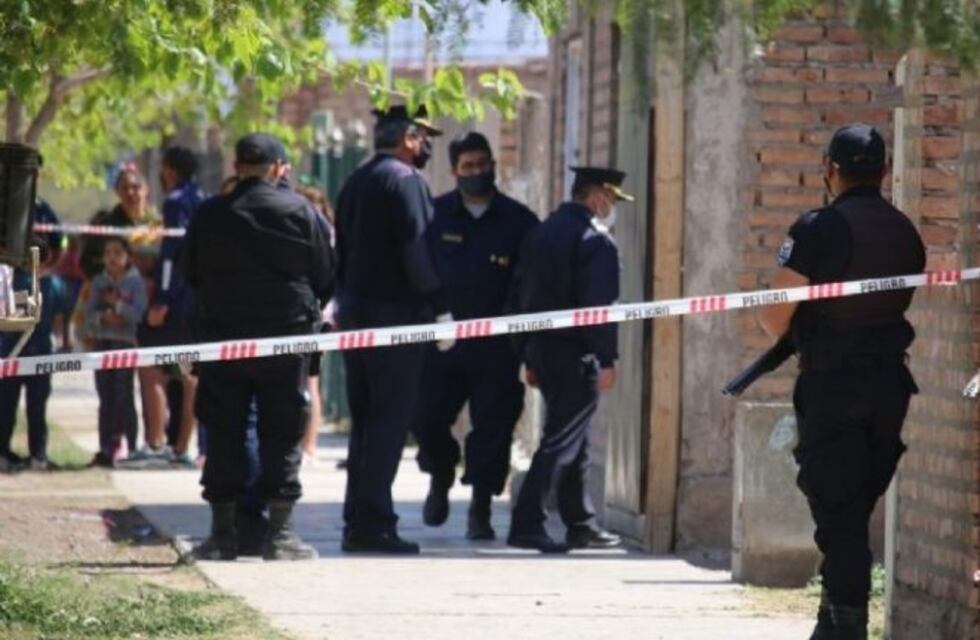 Una niña murió tras ser mordida ferozmente por un pitbull