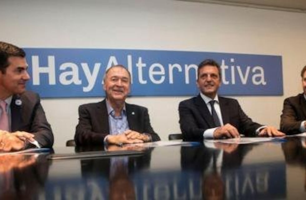 Massa siente presiones de sus socios políticos antes de la negociación con Los Fernández