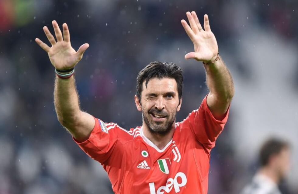 Los detalles de la oferta que le habría enviado Boca a Buffon