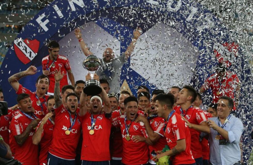 Independiente se queda sin su capitán: Nicolás Tagliafico se va al Ajax