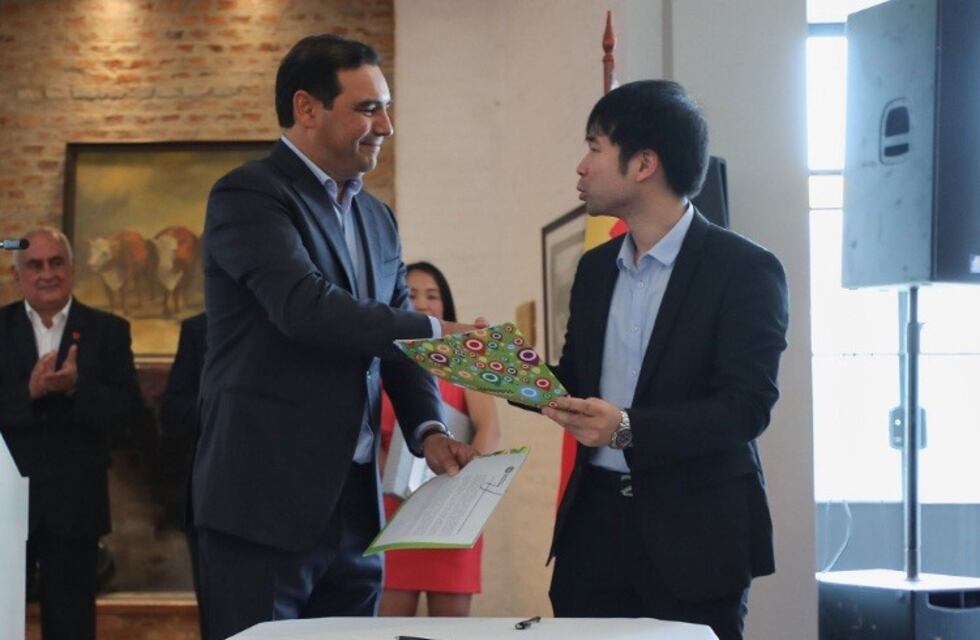 Empresa china reactivará el frigorífico Tomás Arias