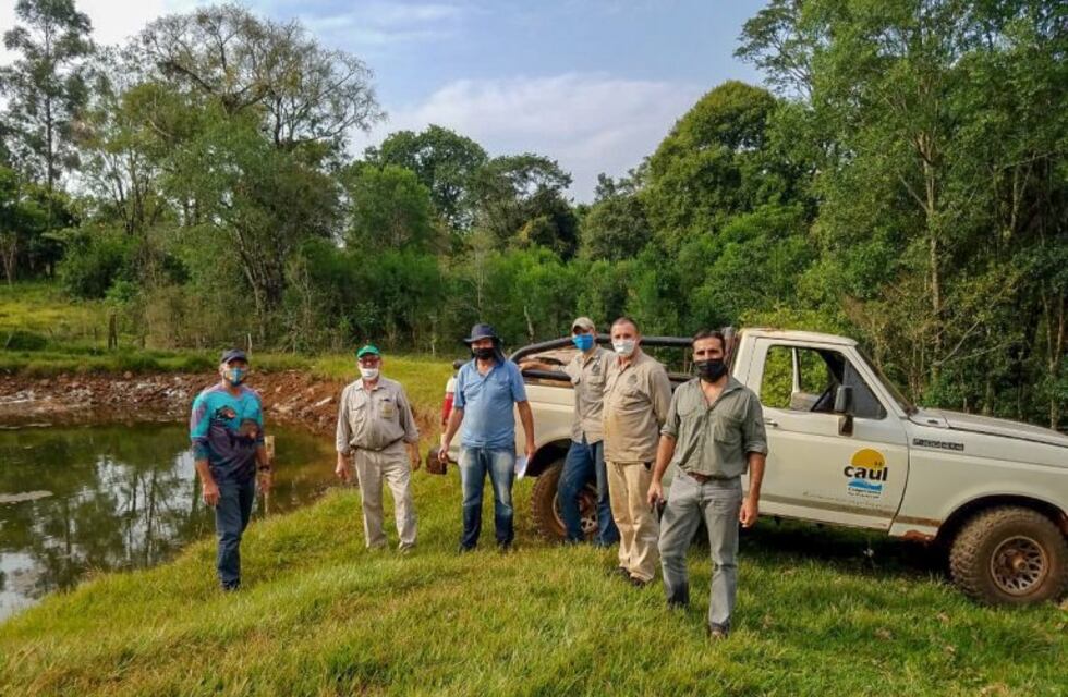 Entregan alevines y alimentos a piscicultores que devuelven el crédito con la cosecha del pescado