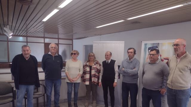 La sucursal de Tres Arroyos del  Banco Credicoop entregó premios a instituciones