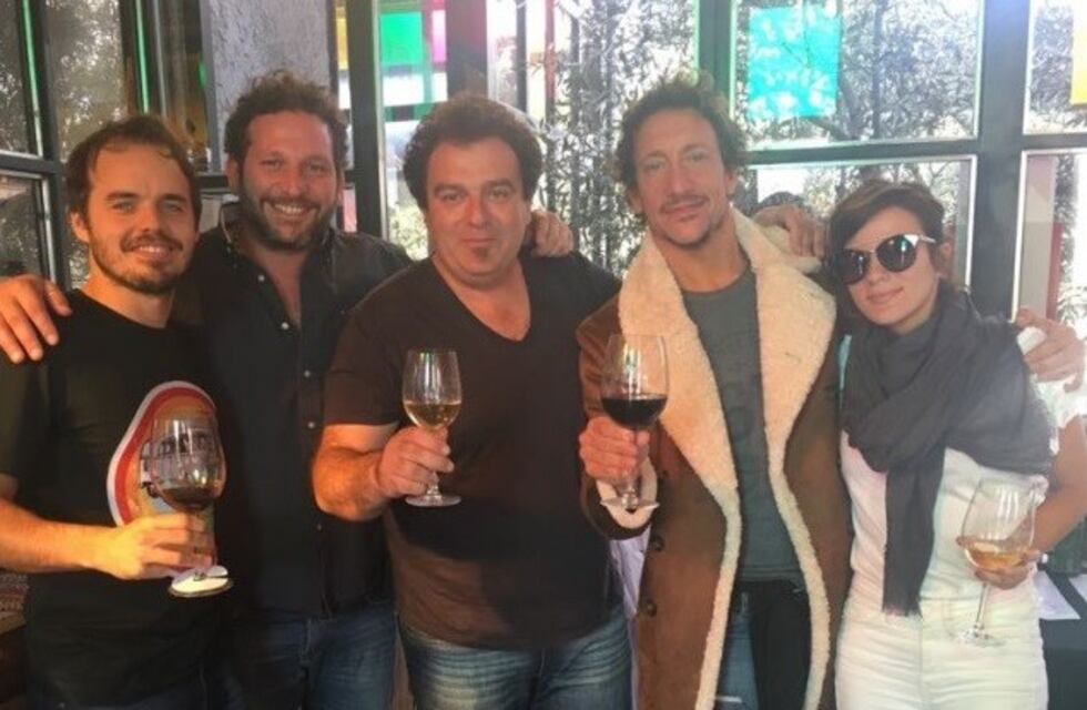 Benjamín Rojas, Gimena Accardi y Nicolás Vázquez enamorados del vino