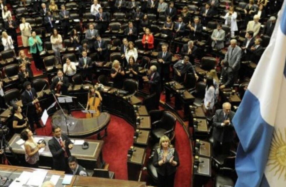Diputados mendocinos rechazaron los aumentos otorgados por el Congreso