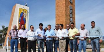 Peppo inauguró la nueva obra de la localidad en la mañana de hoy\u002E (Prensa Gobierno)
