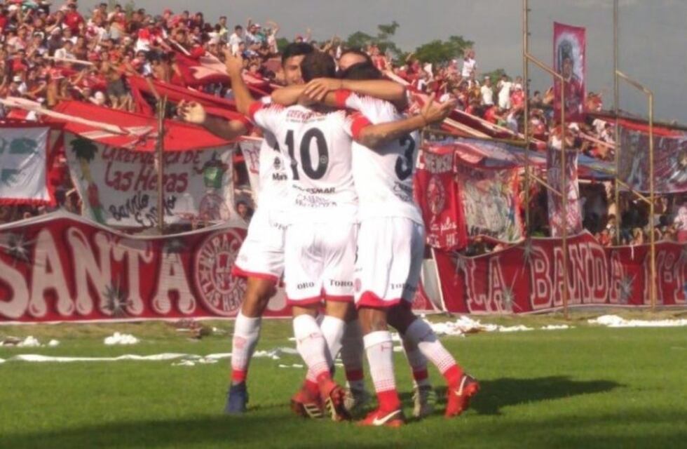 Huracán Las Heras pasó de fase en la Copa Argentina