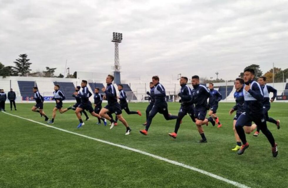 Talleres trabaja con plantel completo para visitar a River