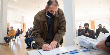 La Asociación Regional para el Desarrollo realizó la primera entrega del corriente año de 27 créditos a emprendimientos productivos y tamberos del Departamento Castellanos\u002E