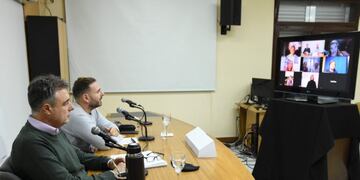 El intendente Luis Castellano oficializó la postergación del Festival de Teatro de Rafaela