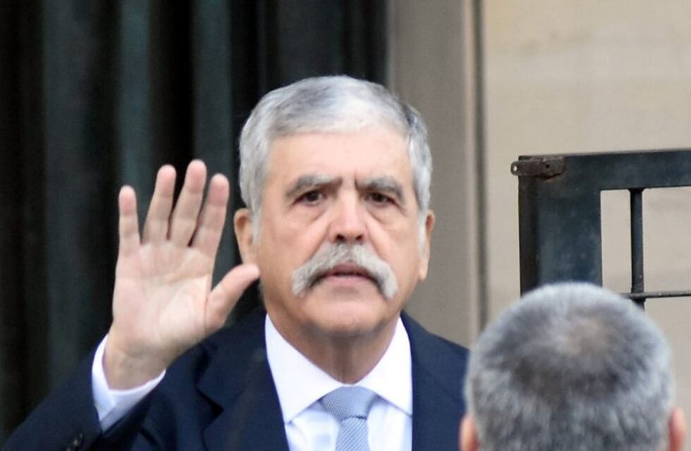 Un fiscal le dio 48 horas a De Vido para que aclare si amenazó con un "carpetazo"
