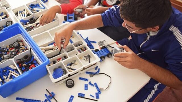 Taller de robótica en Zavalla