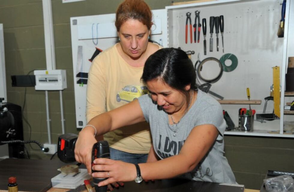 Aprender oficios: una salida posible