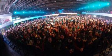 Muy buen marco de público en Quality\u002E