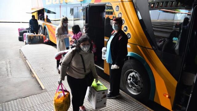Llegaron los primeros colectivos de larga distancia a Córdoba después de ocho meses.