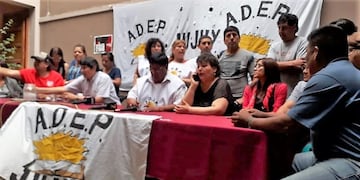 Asamblea en sede de ADEP Jujuy