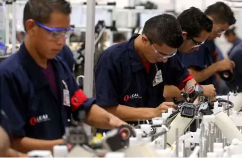 Dónde dejar curriculum para entrar a trabajar en Lear