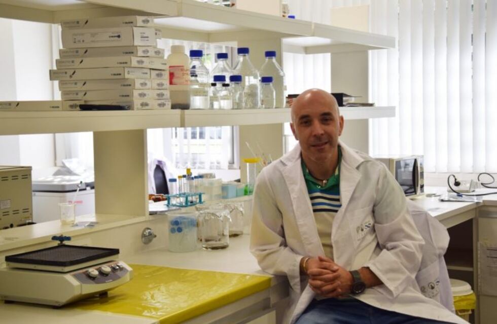 Un científico rosarino fue parte de un hallazgo clave para combatir un tipo de leucemia