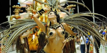 Evangelina Carrozzo en el Carnaval de Gualeguaychú (Fotos de archivo) web