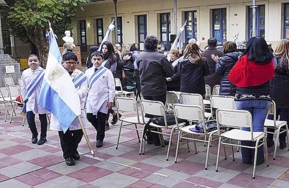 Pedido para que los actos  académicos en Córdoba sean presenciales