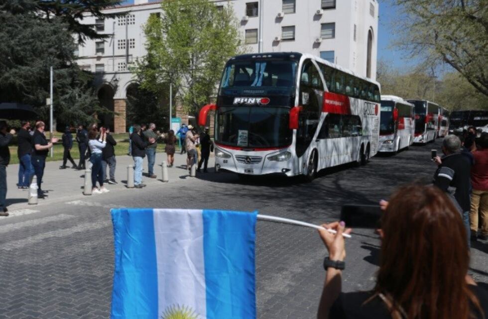 Protesta de empresas de turismo en Mendoza