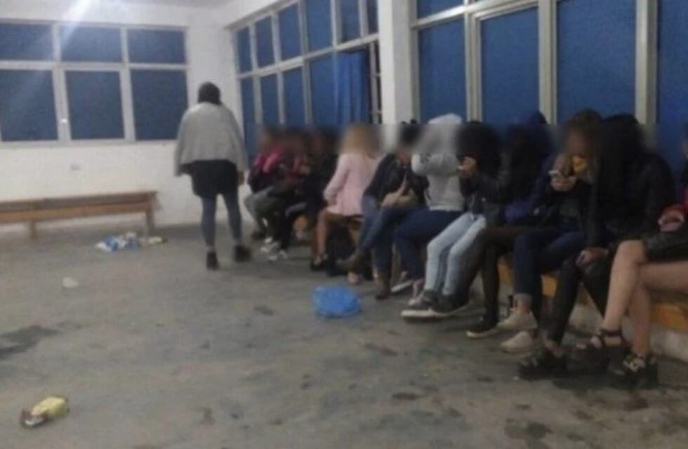 Más de 50 detenidos por una fiesta clandestina en plena pandemia