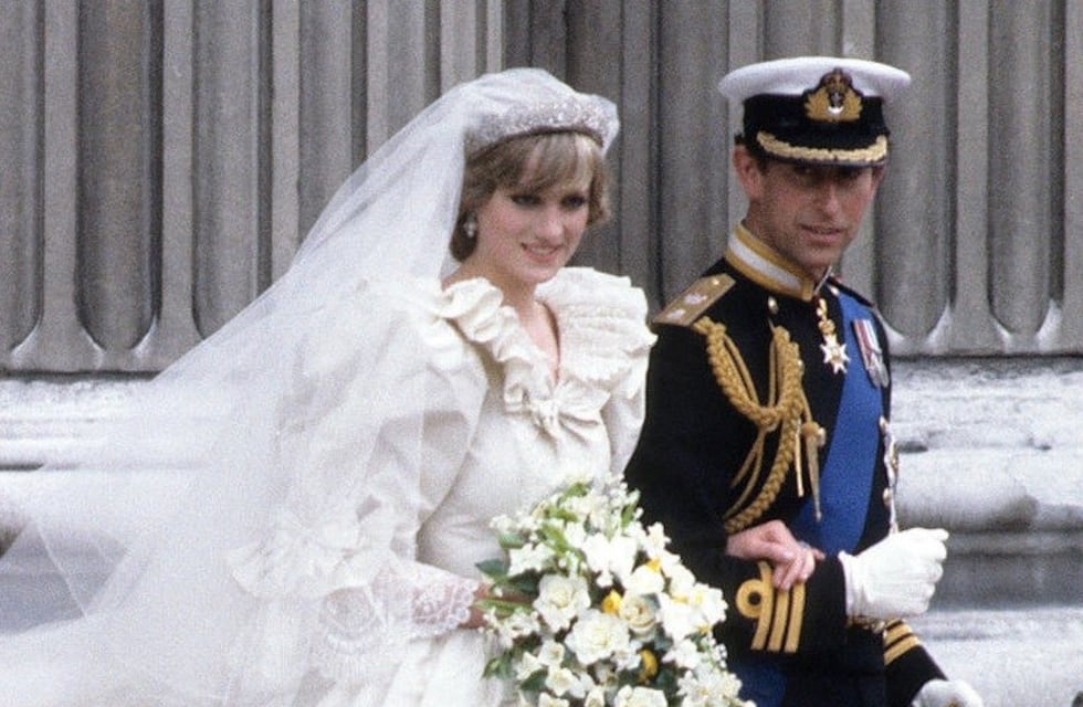 Cómo fue el casamiento de Lady Di y el Príncipe Carlos: el vestido y el video de la ceremonia