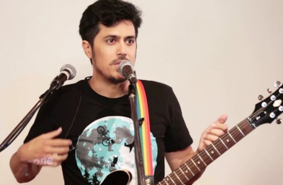 El músico Nicolás Rainone vuelve a La Pampa con su nuevo disco Ríos de Neón