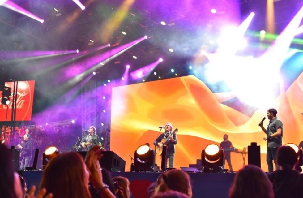 Los Nocheros hicieron vibrar Jesús María en una noche récord