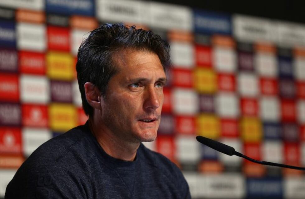 Barros Schelotto: "El equipo lo definiré el domingo y sólo lo sabré yo"