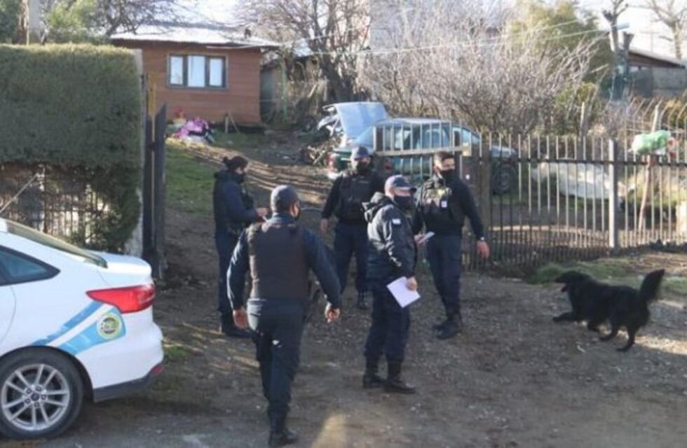 Bomberos rescataron a tres personas intoxicadas por monóxido de carbono