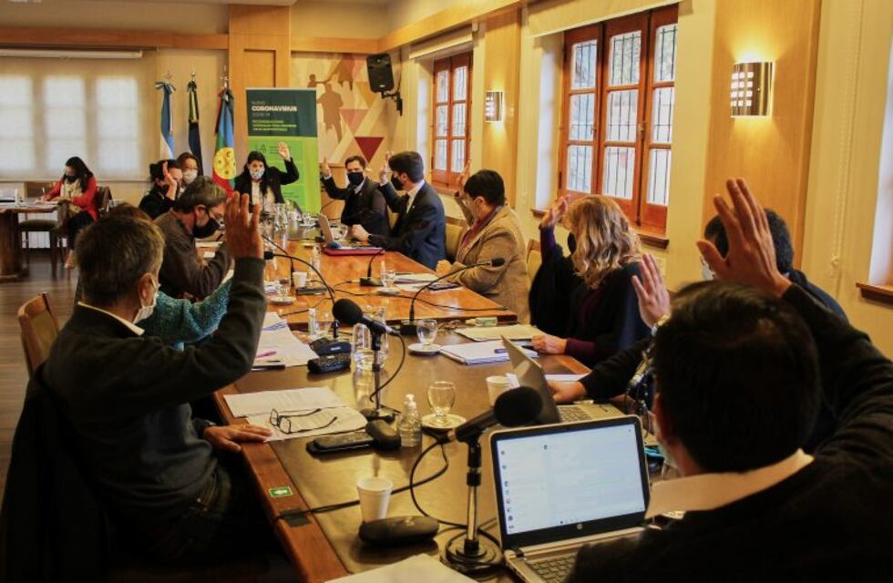 Cierran el Concejo Deliberante de Bariloche por un caso positivo de coronavirus