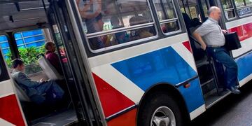 Una empresa de colectivos deberá pagarle una suma millonaria a una pasajera
