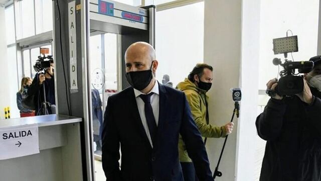 El funcionario renunció en agosto y luego quedó bajo prisión preventiva. (@mauroyasprizza)