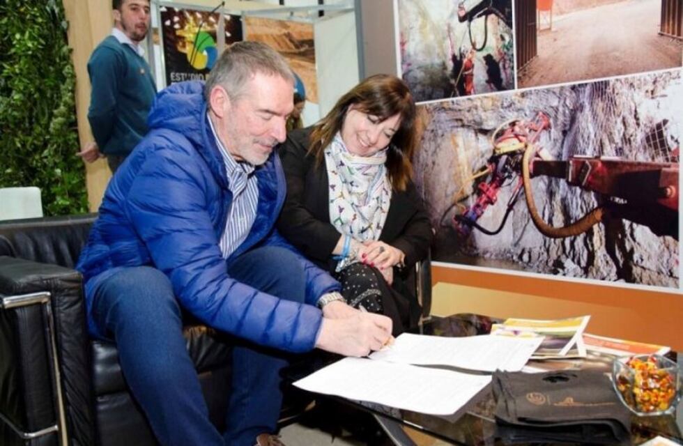 Se concretó convenio para la iniciación laboral de futuros técnicos en la industria minera