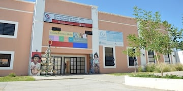 Escuela de Artes y Oficios de Salta\u002E (web)